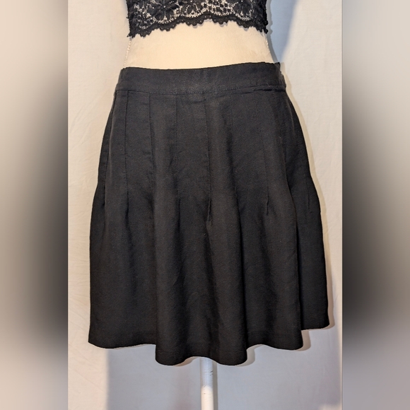 Women's David Dean skirt. Black. Sz. 14. Like New. - Picture 1 of 4